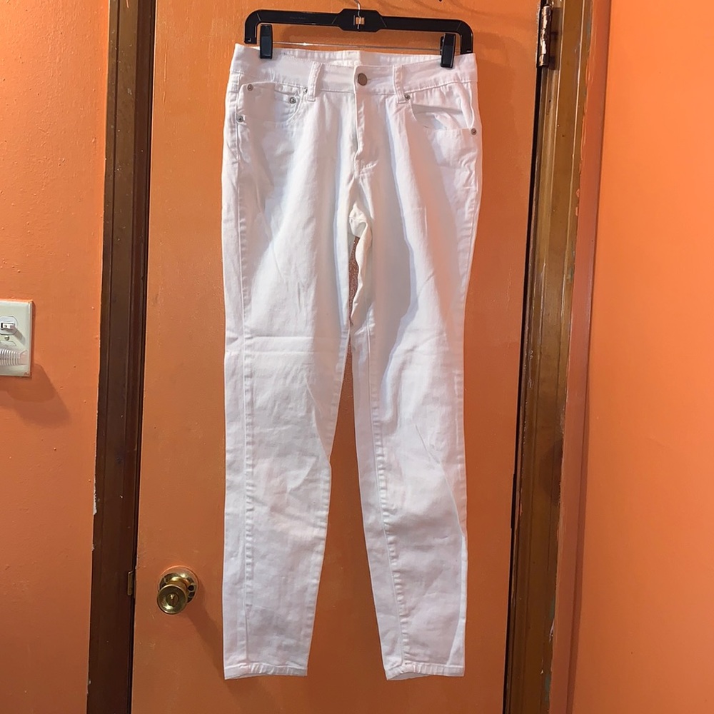 R1893 White straight leg Jeans women size 12
